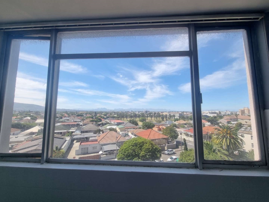 To Let 2 Bedroom Property for Rent in Townsend Estate Western Cape